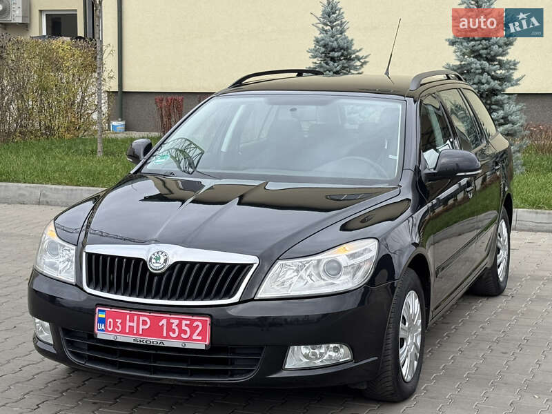 Універсал Skoda Octavia 2009 в Луцьку