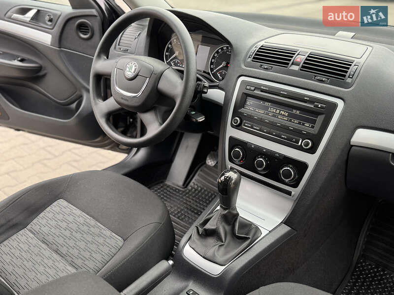 Універсал Skoda Octavia 2009 в Луцьку