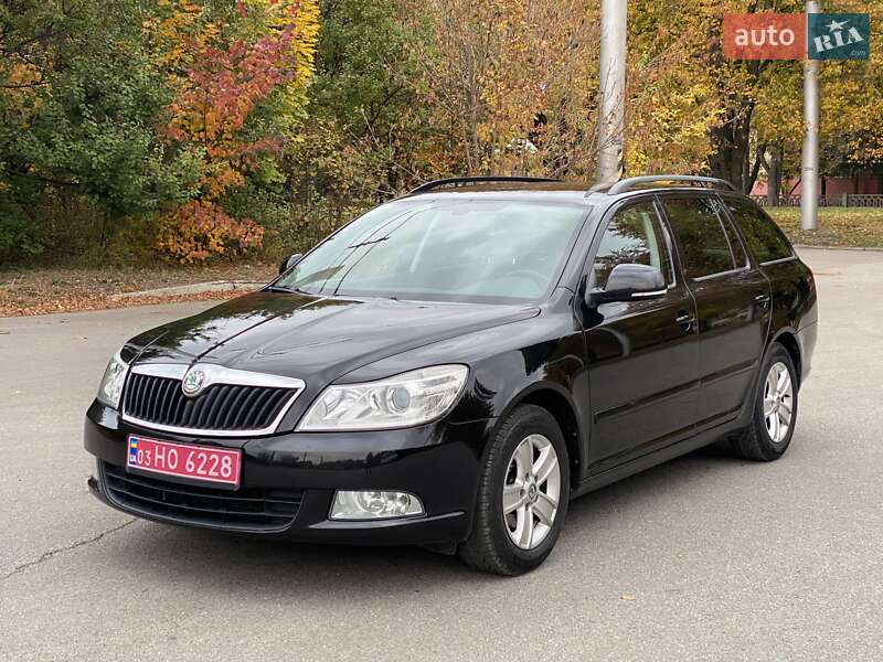 Универсал Skoda Octavia 2010 в Полтаве