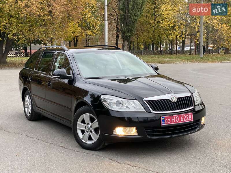 Универсал Skoda Octavia 2010 в Полтаве