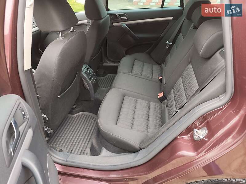 Универсал Skoda Octavia 2009 в Ивано-Франковске