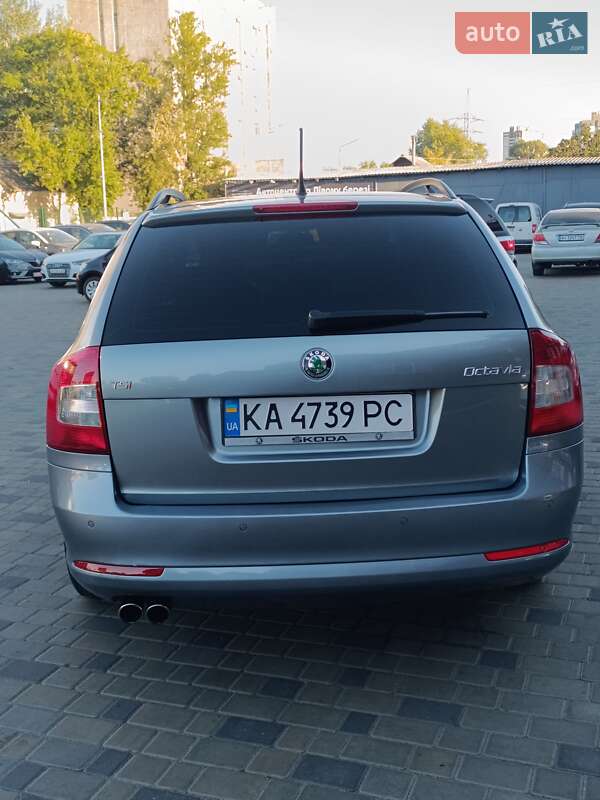 Универсал Skoda Octavia 2012 в Киеве фото 4 Универсал Skoda Octavia 2012 в Киеве