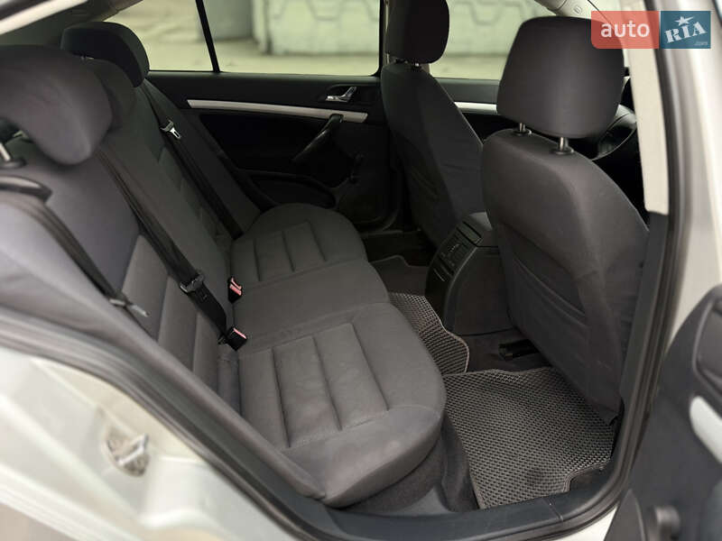 Лифтбек Skoda Octavia 2004 в Днепре фото 11 Лифтбек Skoda Octavia 2004 в Днепре