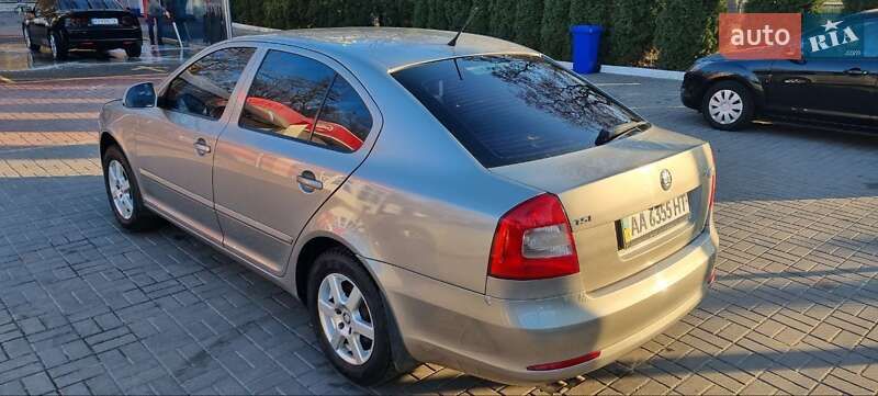 Ліфтбек Skoda Octavia 2010 в Києві