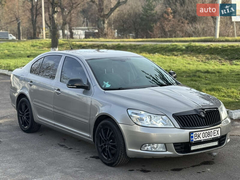 Лифтбек Skoda Octavia 2009 в Радивилове