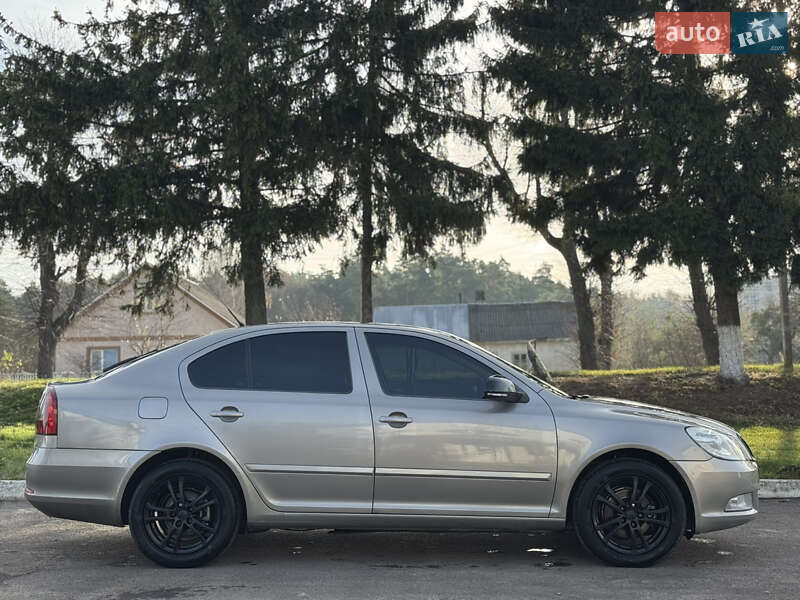 Лифтбек Skoda Octavia 2009 в Радивилове