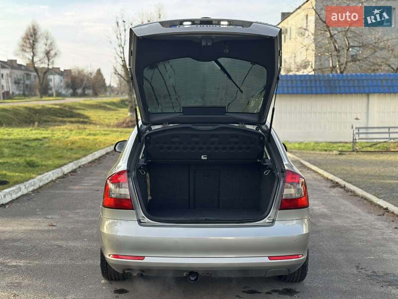 Лифтбек Skoda Octavia 2009 в Радивилове