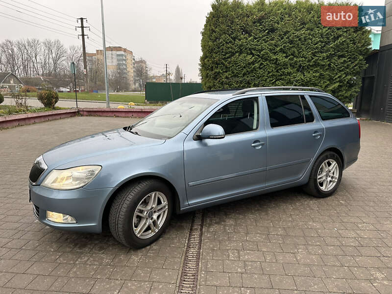 Універсал Skoda Octavia 2009 в Кам'янець-Подільському