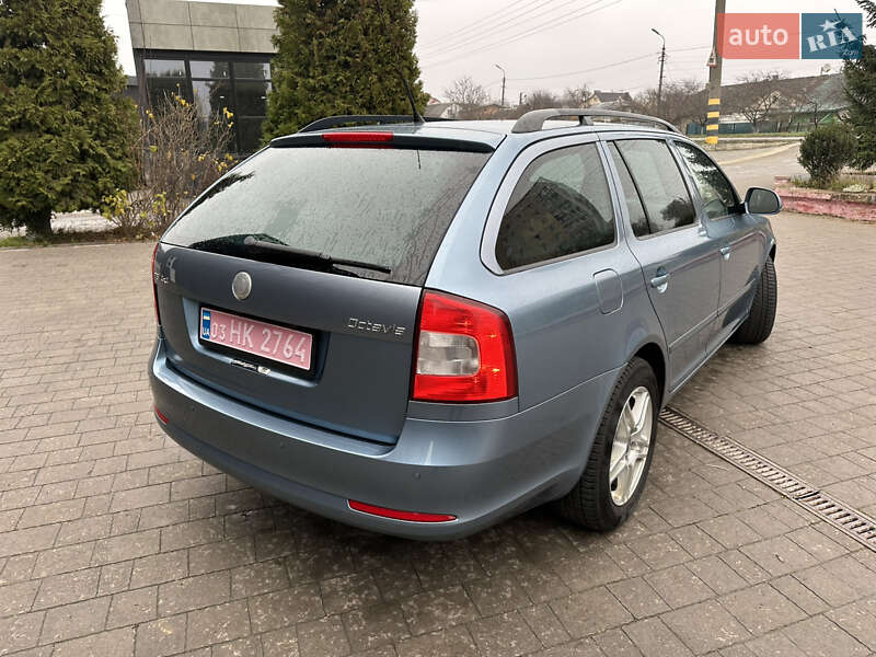 Універсал Skoda Octavia 2009 в Кам'янець-Подільському