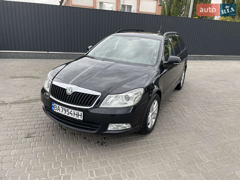 Универсал Skoda Octavia 2012 в Кропивницком