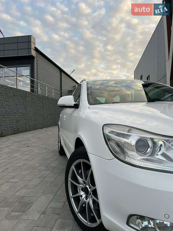Универсал Skoda Octavia 2010 в Луцке фото 7 Универсал Skoda Octavia 2010 в Луцке