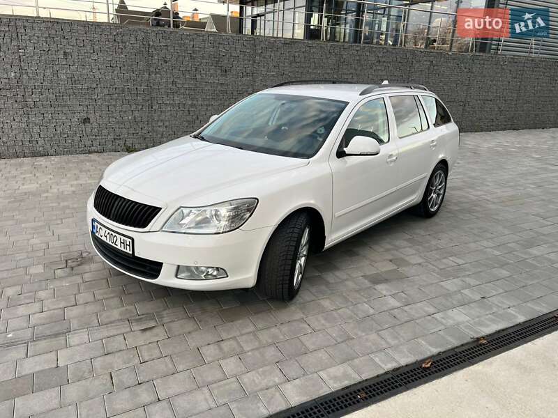 Универсал Skoda Octavia 2010 в Луцке фото 12 Универсал Skoda Octavia 2010 в Луцке