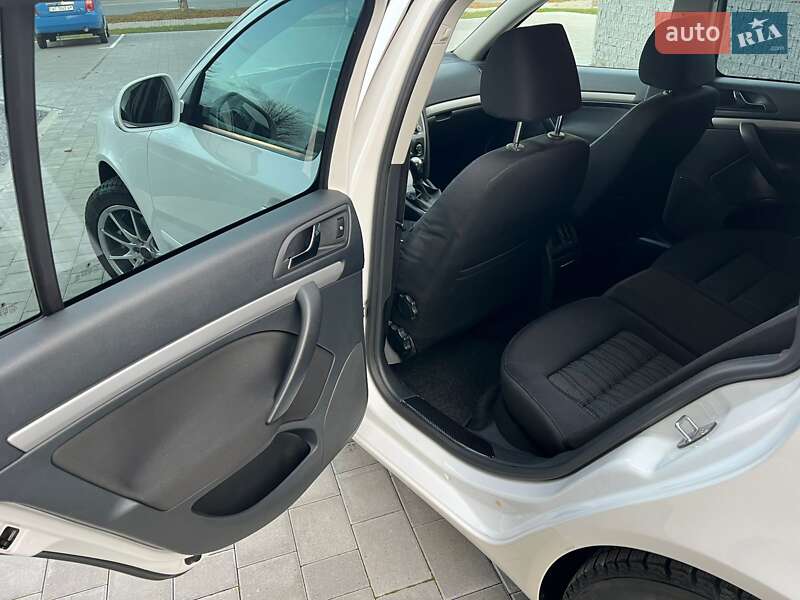 Универсал Skoda Octavia 2010 в Луцке фото 25 Универсал Skoda Octavia 2010 в Луцке