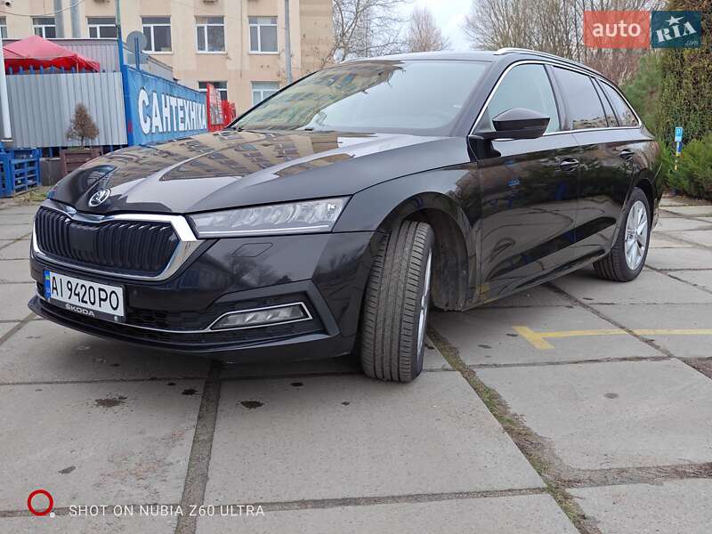 Универсал Skoda Octavia 2021 в Киеве