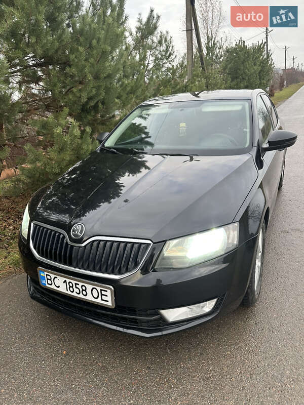 Лифтбек Skoda Octavia 2013 в Львове фото Лифтбек Skoda Octavia 2013 в Львове