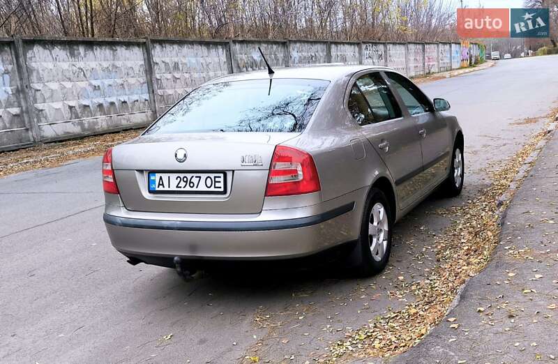 Ліфтбек Skoda Octavia 2006 в Обухові
