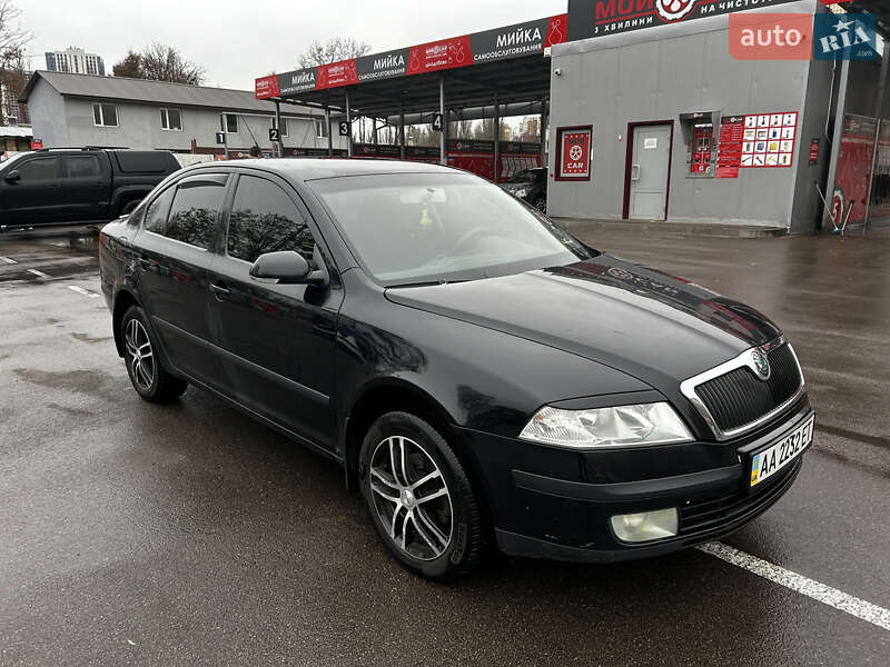 Лифтбек Skoda Octavia 2008 в Киеве