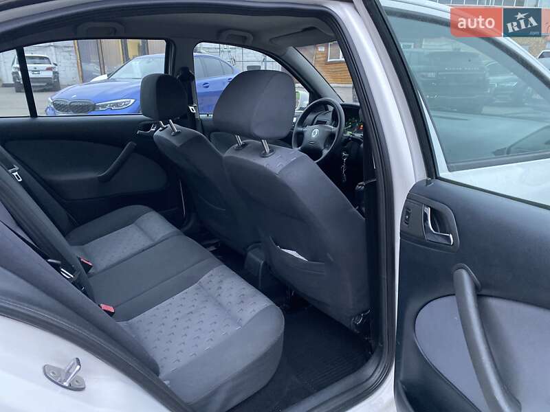 Лифтбек Skoda Octavia 2007 в Киеве