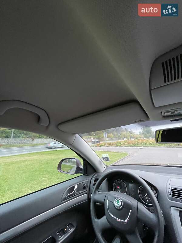 Лифтбек Skoda Octavia 2012 в Киеве