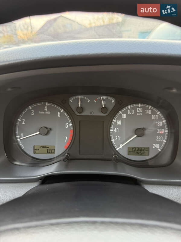 Лифтбек Skoda Octavia 1998 в Чернигове