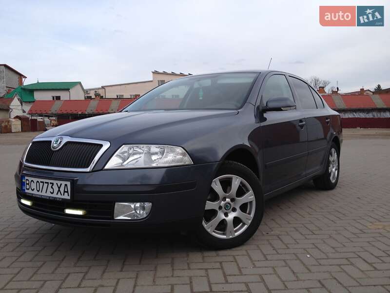 Лифтбек Skoda Octavia 2007 в Самборе