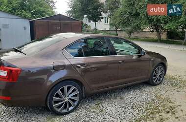 Лифтбек Skoda Octavia 2016 в Хмельницком
