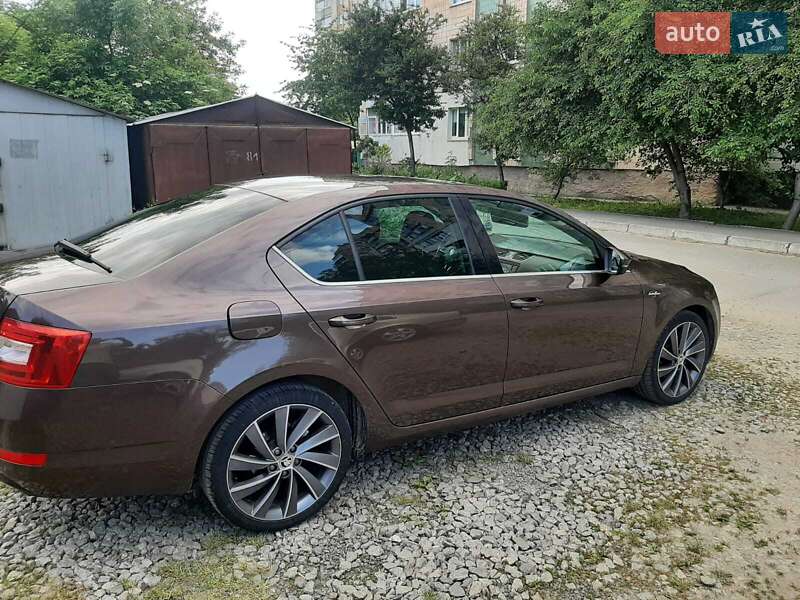 Ліфтбек Skoda Octavia 2016 в Хмельницькому