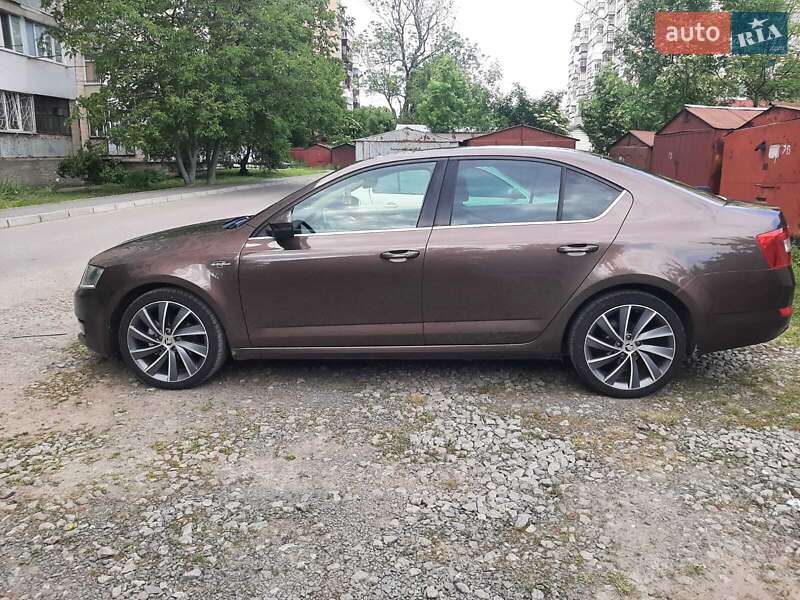 Ліфтбек Skoda Octavia 2016 в Хмельницькому