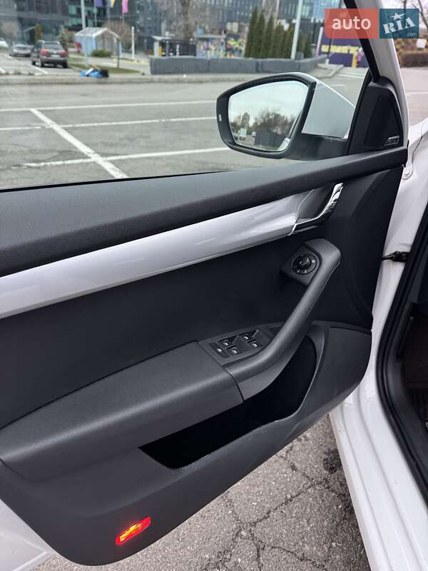 Ліфтбек Skoda Octavia 2013 в Києві