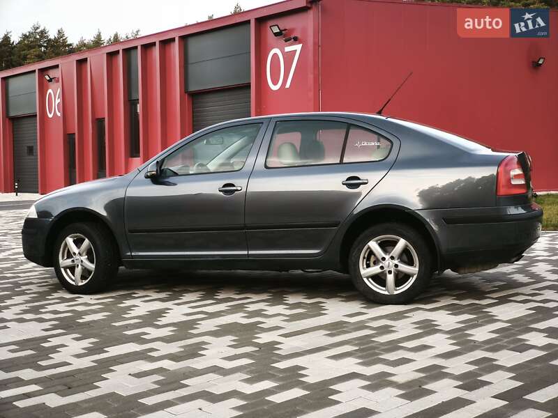 Ліфтбек Skoda Octavia 2007 в Львові