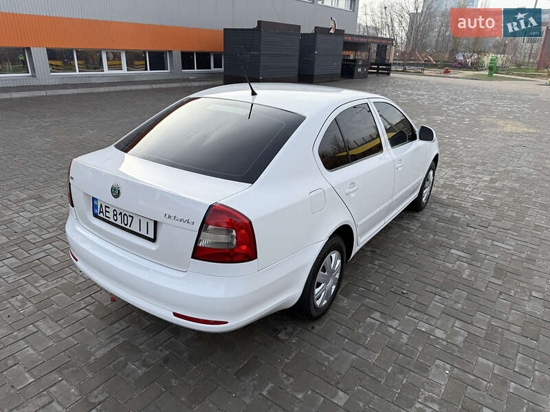Лифтбек Skoda Octavia 2011 в Кривом Роге