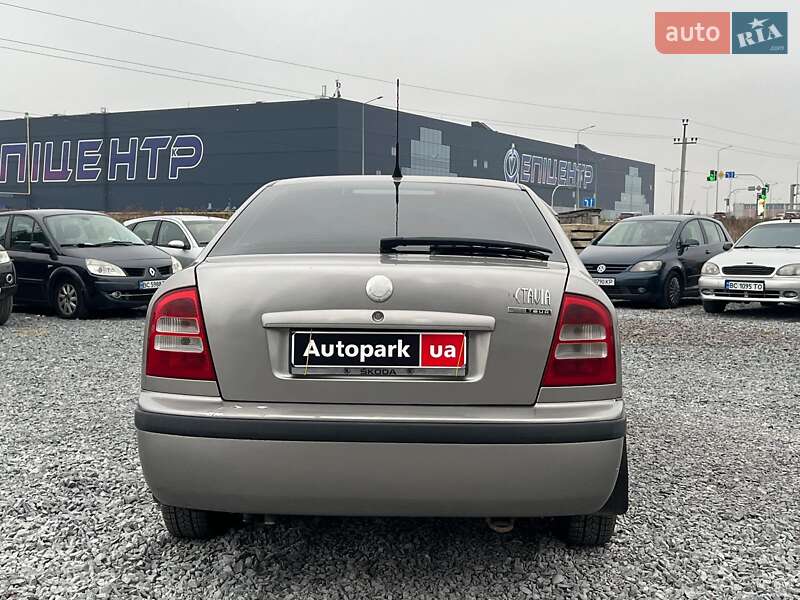 Лифтбек Skoda Octavia 2008 в Львове