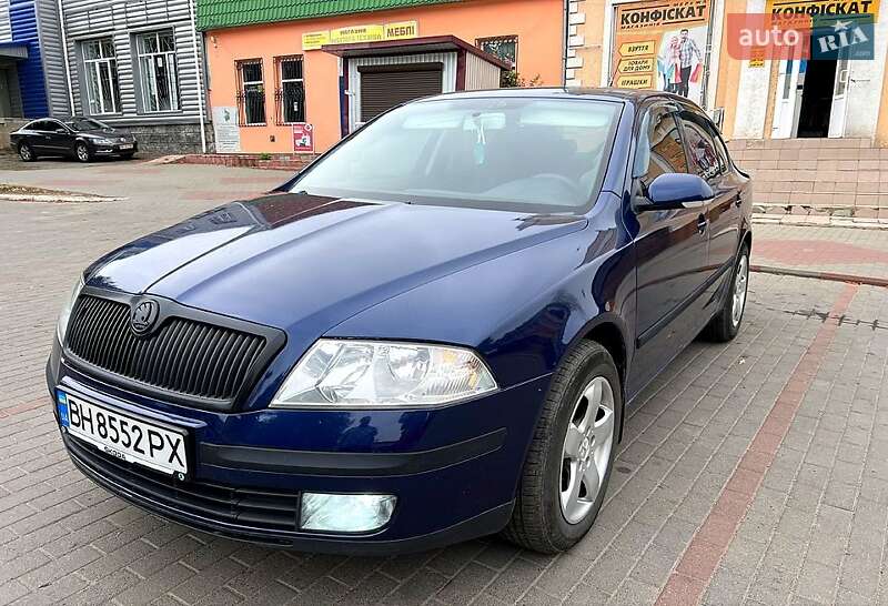 Лифтбек Skoda Octavia 2005 в Врадиевке
