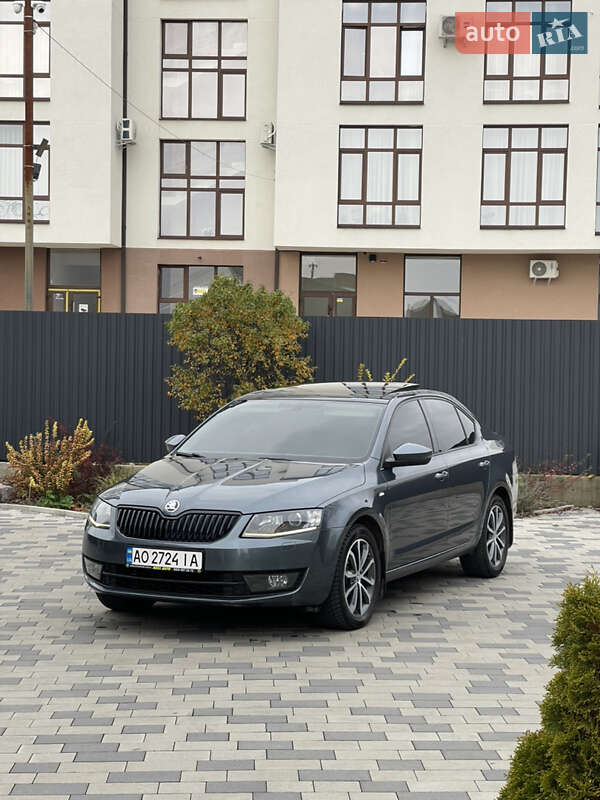 Ліфтбек Skoda Octavia 2015 в Мукачевому