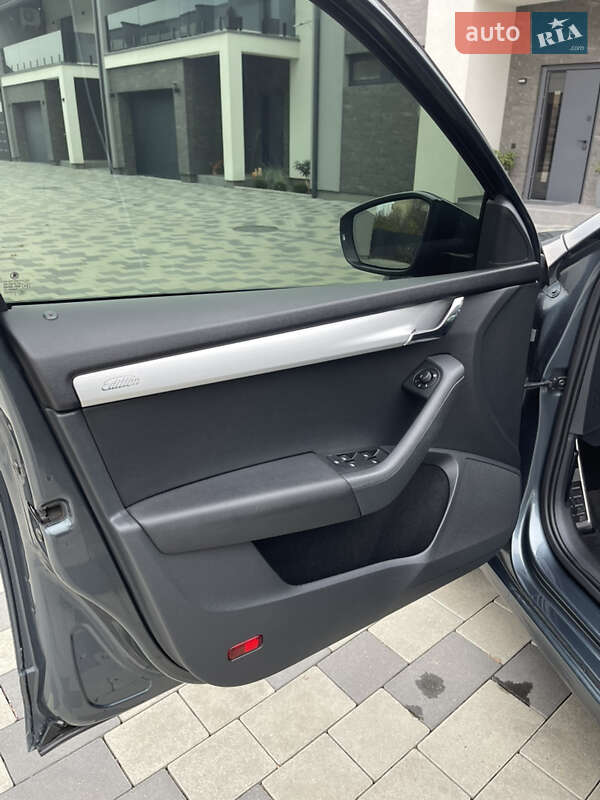 Ліфтбек Skoda Octavia 2015 в Мукачевому