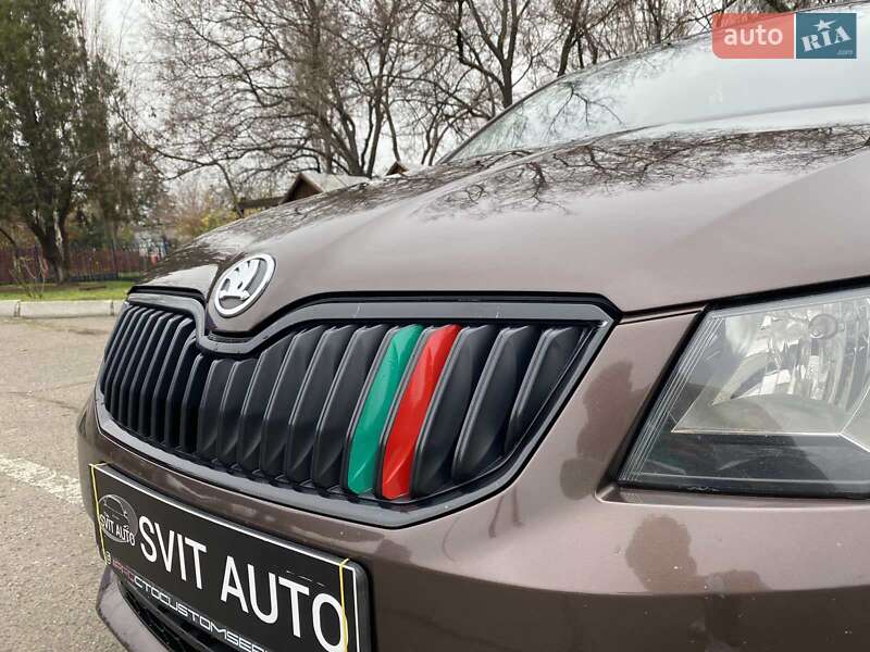 Лифтбек Skoda Octavia 2013 в Николаеве