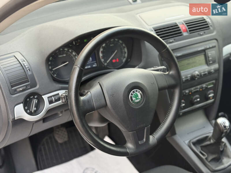 Универсал Skoda Octavia 2008 в Стрые