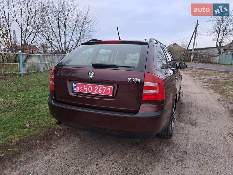 Универсал Skoda Octavia 2012 в Харькове