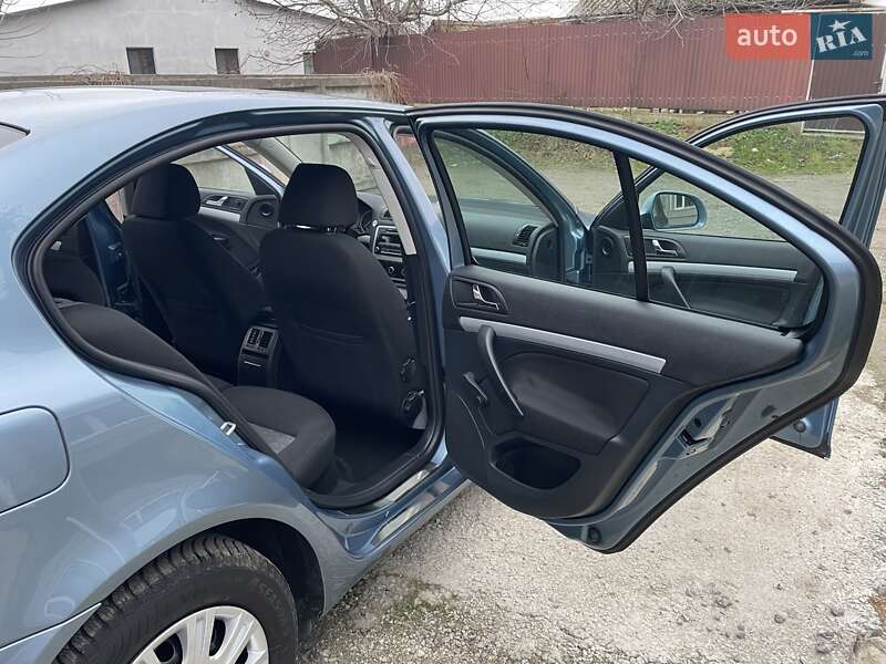 Лифтбек Skoda Octavia 2009 в Виннице фото 110 Лифтбек Skoda Octavia 2009 в Виннице