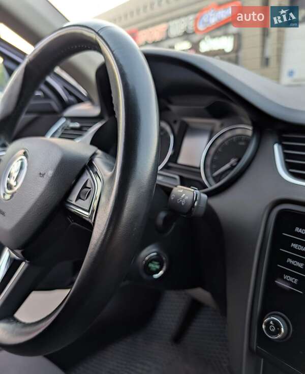 Лифтбек Skoda Octavia 2018 в Львове