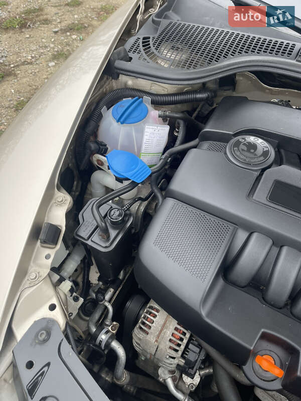 Лифтбек Skoda Octavia 2005 в Умани