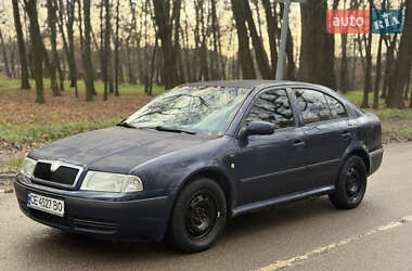 Ліфтбек Skoda Octavia 2002 в Чернівцях