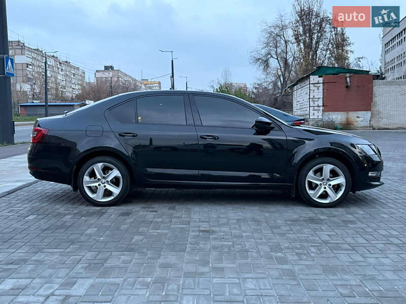 Ліфтбек Skoda Octavia 2018 в Дніпрі фото 4 Ліфтбек Skoda Octavia 2018 в Дніпрі