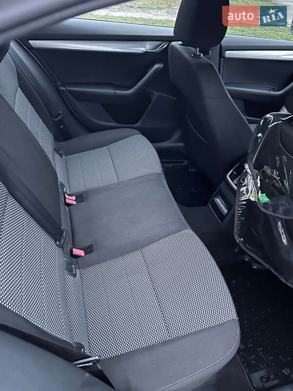 Лифтбек Skoda Octavia 2013 в Киеве