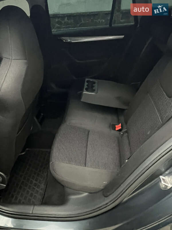 Универсал Skoda Octavia 2014 в Мукачево