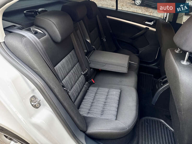 Лифтбек Skoda Octavia 2013 в Виннице фото 48 Лифтбек Skoda Octavia 2013 в Виннице