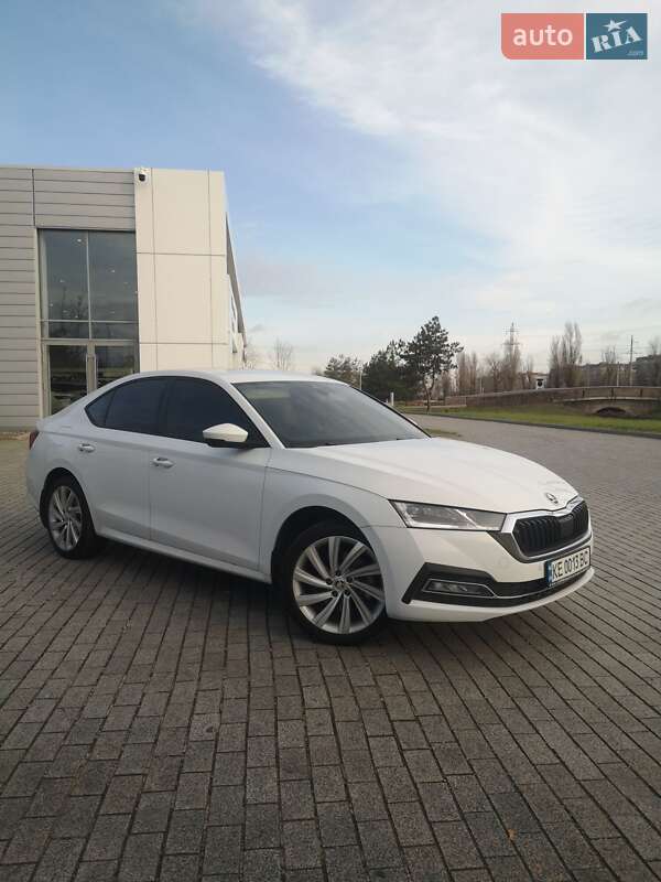 Лифтбек Skoda Octavia 2023 в Кривом Роге