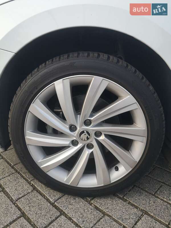 Лифтбек Skoda Octavia 2023 в Кривом Роге