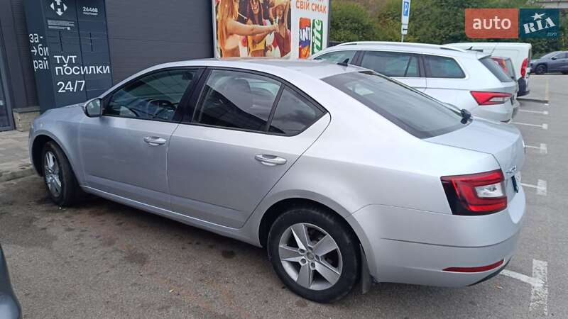 Лифтбек Skoda Octavia 2017 в Киеве фото 3 Лифтбек Skoda Octavia 2017 в Киеве