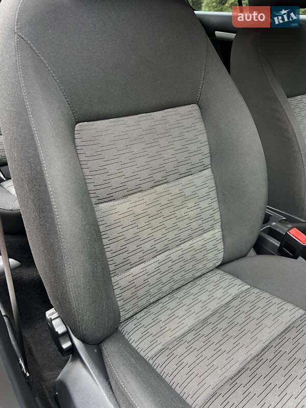 Лифтбек Skoda Octavia 2010 в Броварах